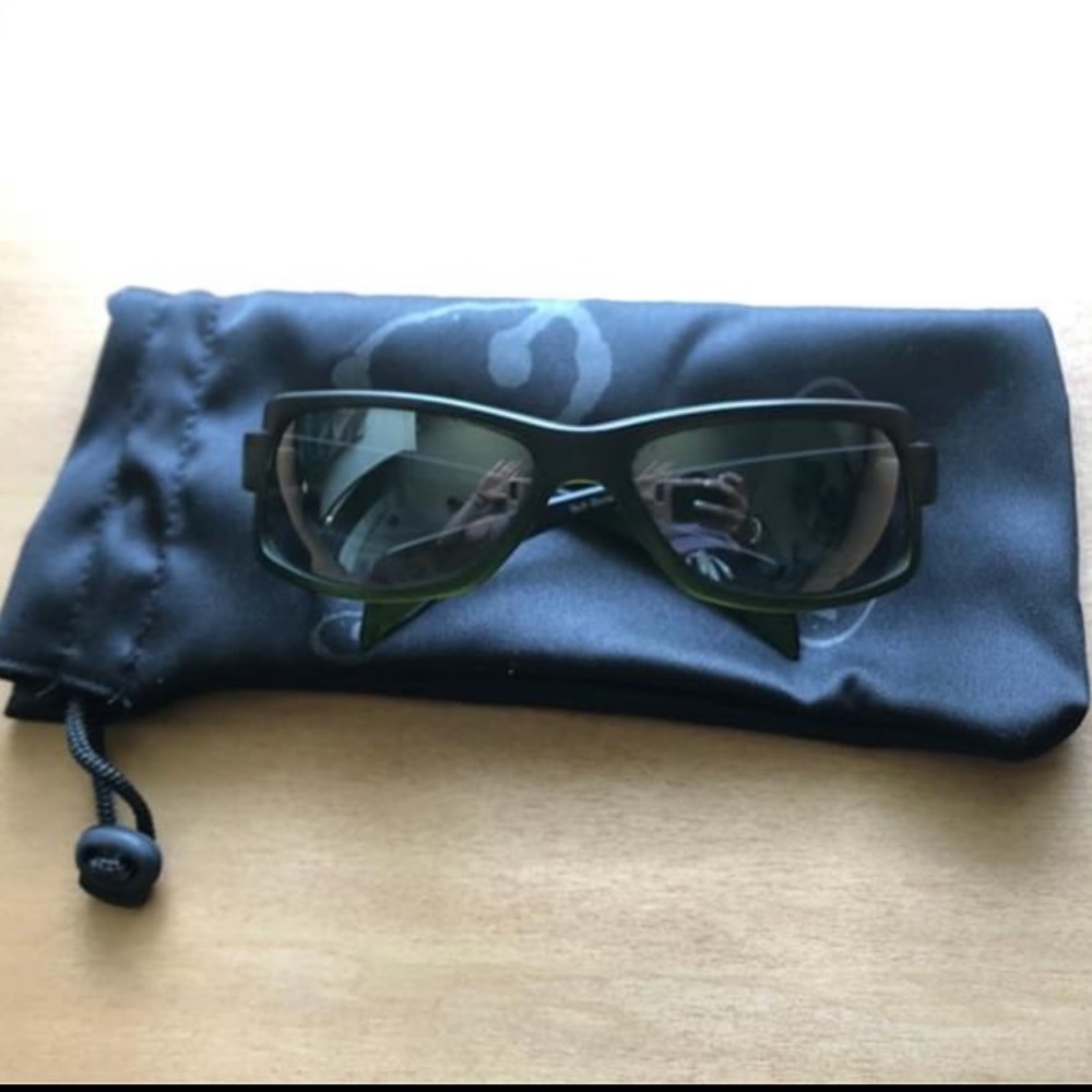 Grey/green Mormaii Sunglasses